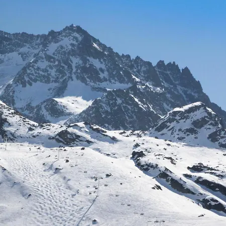 Le Roc De Peclet By Interhome * Val Thorens